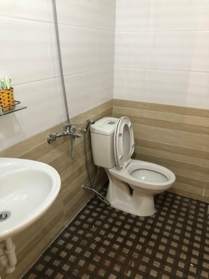 Catba Full House Hotell Hai Phong Exteriör bild